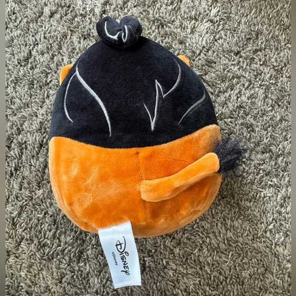 Lion King’s SCAR 7” Disney Squishmallows - Picture 4 of 4